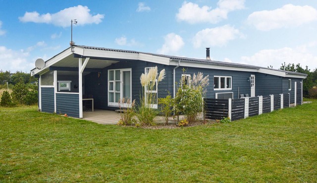 Amazing home in Skjern with WiFi