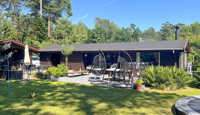 Amazing home in Slagelse with WiFi