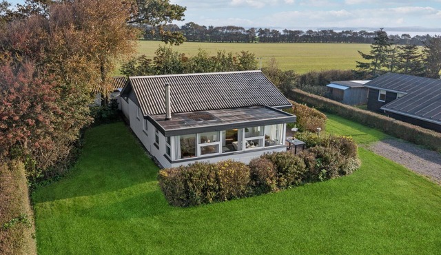 Amazing home in Snedsted with WiFi