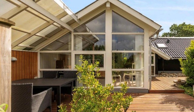 Amazing home in Spøttrup with house a panoramic view