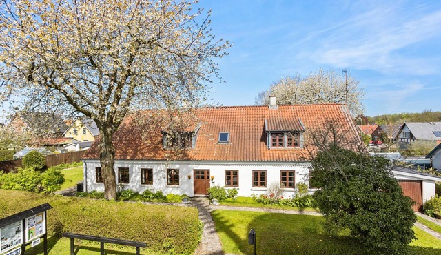 Amazing home in Svendborg with WiFi