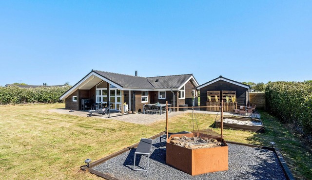 Amazing home in Tarm with sauna