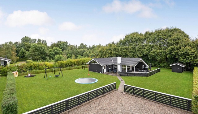 Amazing home in Toftlund with sauna