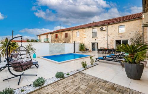 Amazing Home In Vidulini