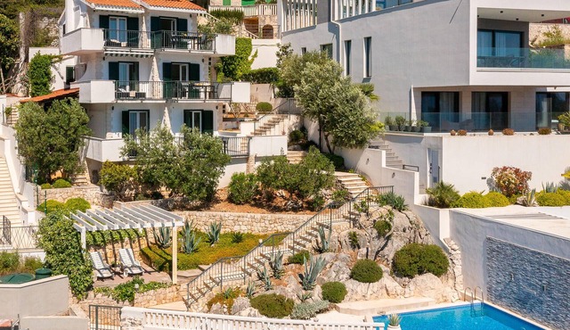 Amazing home in Vinisce