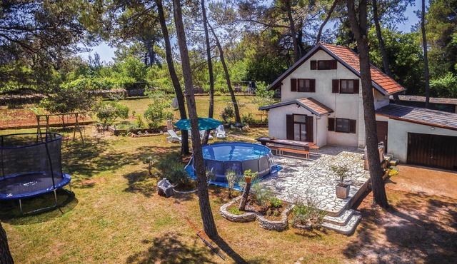 Amazing home in Vodnjan with WiFi