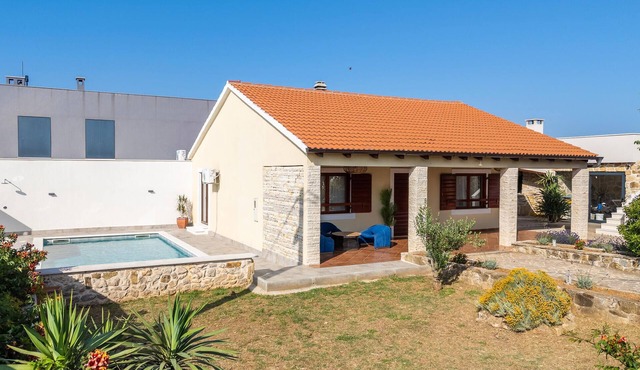 Amazing home in Zagrad