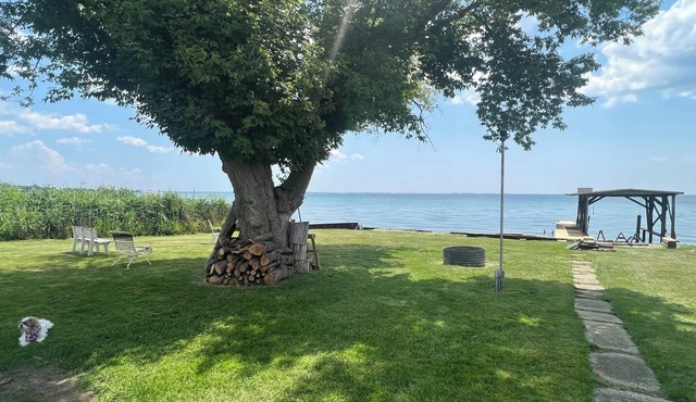 Amazing Lake Front Property completely remodeled pet friendly