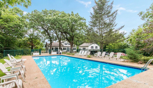 Amazing Lake House w/ In-Ground Heated Pool