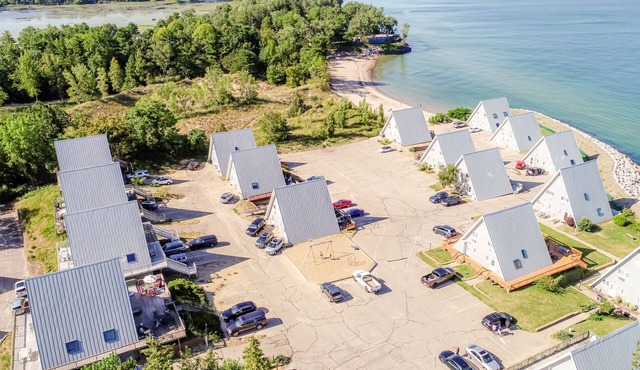 Amazing Lake Michigan Views: Completely Remodeled and Steps from Lake Michigan!