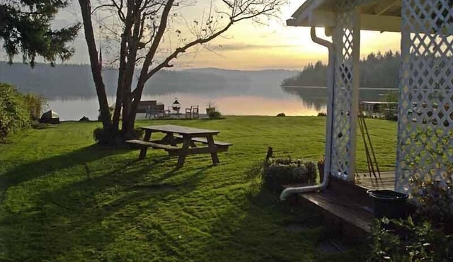 AMAZING LAKE VIEW! Relaxing and natural house Enjoy the best comfort and nature.