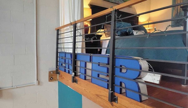 Amazing Loft in Historic Springfield