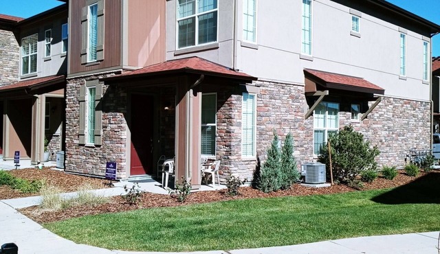 Amazing Luxury Home , cozy living, fully furnished, great for the Entire family