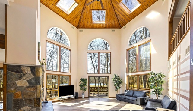 Amazing Modern Lakefront Chateau in prime Pocono location