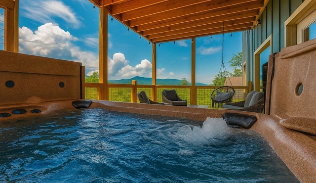 Amazing Mountain Views | Hot Tub | Modern Getaway!