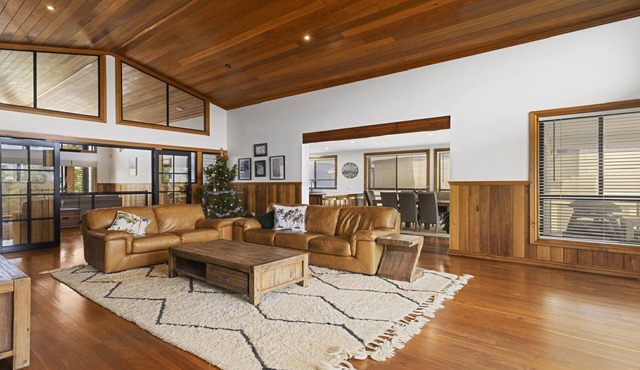 Amazing Ocean Views, Affordable Family Holiday, Pet-Friendly