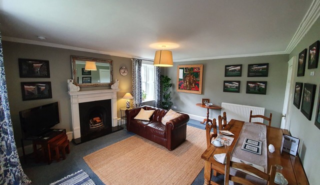 Amazing "Outlander" Countryside Cottage Room at 4* B&B Parkhead House
