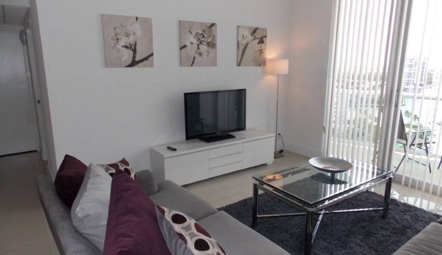 Amazing Penthouse with Direct Access to Beach