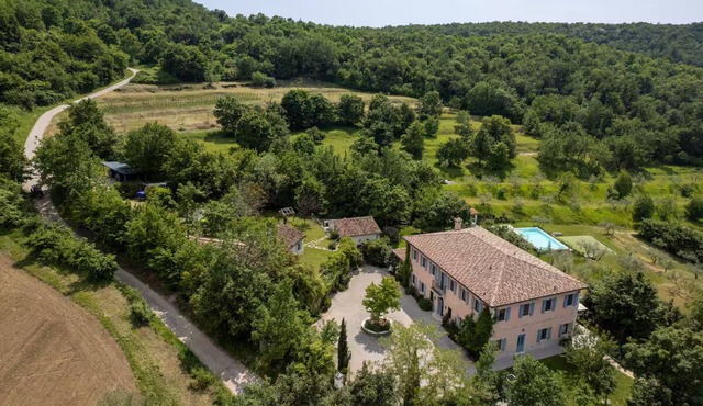 Amazing property Villa