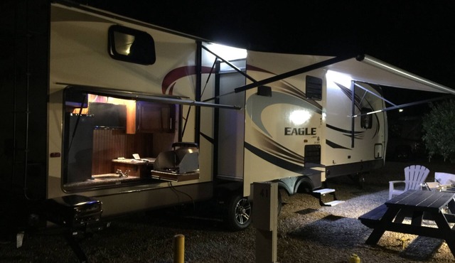 Amazing RV trailer in charming Hollister! Large and very roomy!