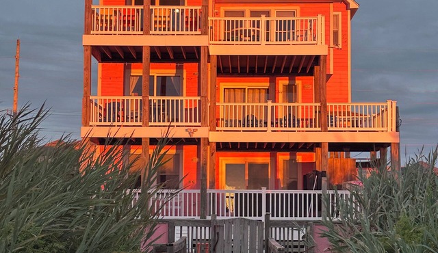 Amazing Sound Front, Ocean View Home with Pool, Spa and Dock
