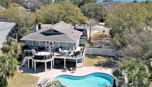 Amazing Spaces -Can't Wait - Private Pool/Hot Tub, Pet Friendly