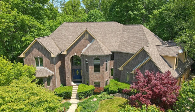 Amazing Spacious Luxury Home - Sleeps Up To 16!