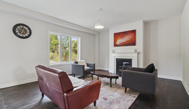 Amazing stay near Hamilton-Brantford- Beach Port Dover