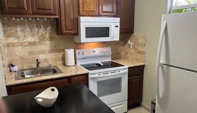 Amazing studio close to beaches ,golf course and mall