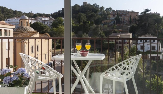 AMAZING STUDIO in the CENTER of TOSSA