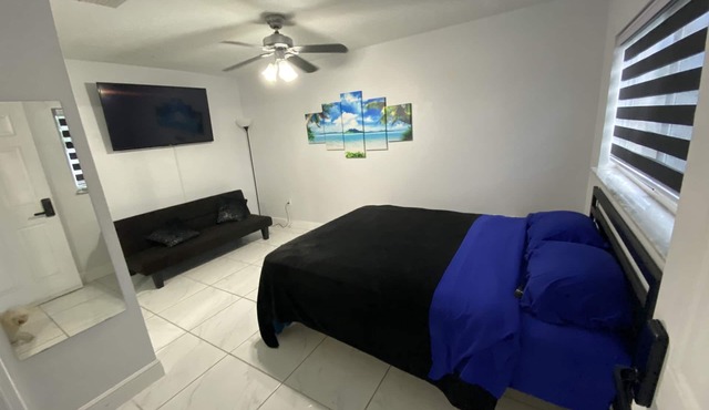 Amazing studio with parking on premises