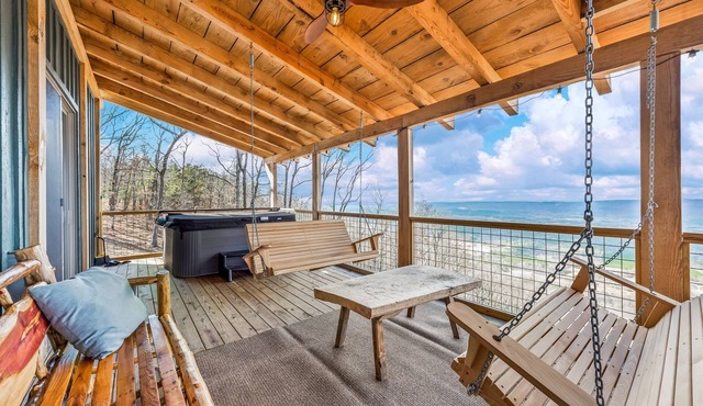 Amazing Sunset/Mountain Brow Views - New 4/4 Cabin