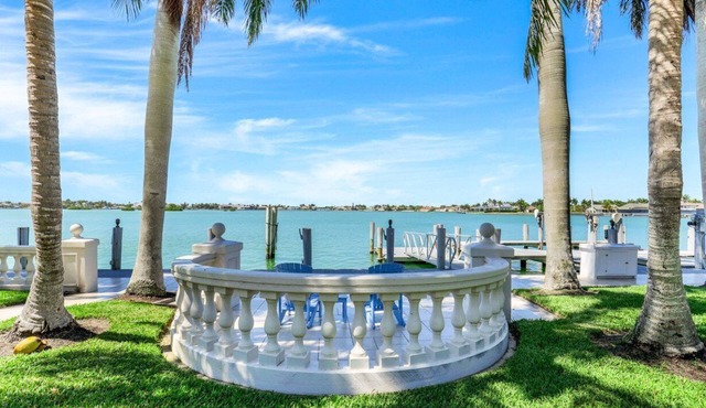 Amazing Supersized Estate in Marco Island
