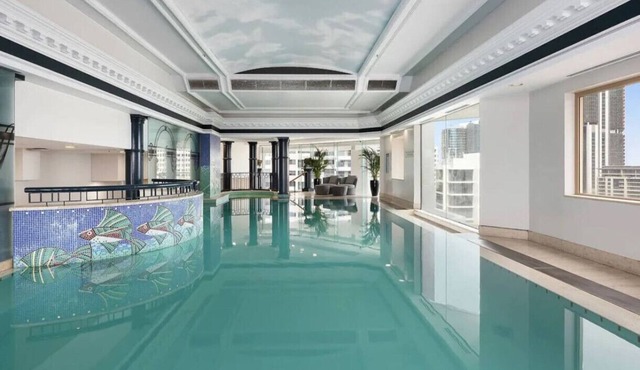 Amazing Sydney Apartment with Pool, Gym and Sauna!
