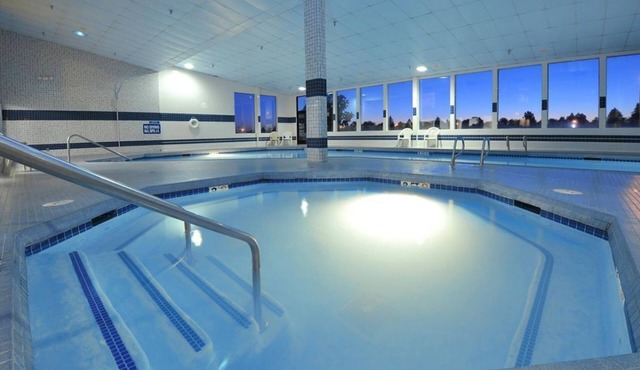 AMAZING UNIT! COMPLETE WITH SPA, POOL, HOT-TUB