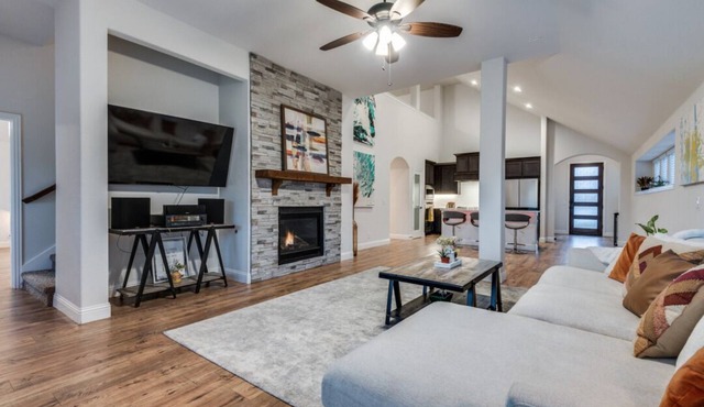 Amazing upgraded masterpiece with a nice gym upstairs, full kitchen, and games!