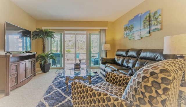 Amazing View - 2 Bed 2 Bath Condo with Great Golf Course View