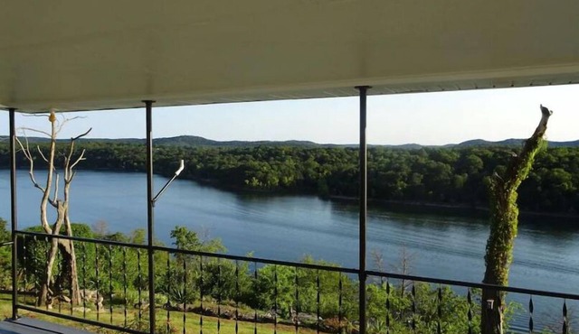 Amazing View! Includes Boat Slip at Eagle Rock Marina!