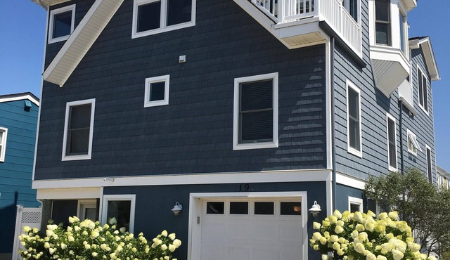 Amazing Views Ocean & Bay! 8 houses to direct beach accessnFULLY Booked 2026