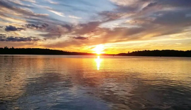 Amazing Views! 2 BR 8-person Condo Lake Tomahawk/Minocqua Chain, Dock included