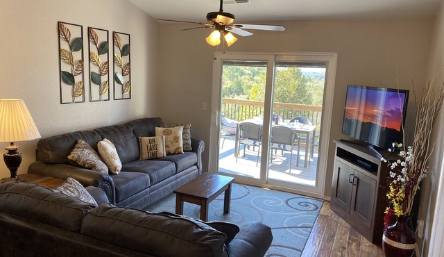 Amazing Views from the 20 ft Patio - Next to Silver Dollar City!