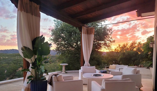 Amazing Views in Wine Country Private Villa