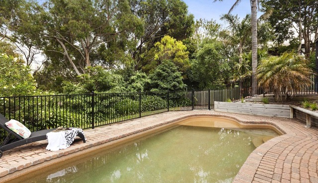 Amazing views with pool - Lakes on View St