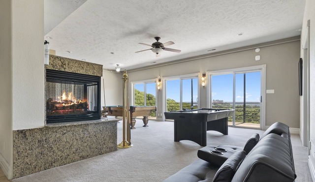 Amazing Villa Close to Branson Strip!