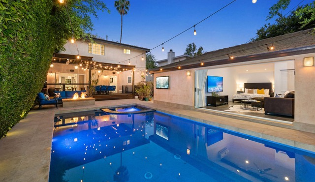 Amazing Villa In West Hollywood