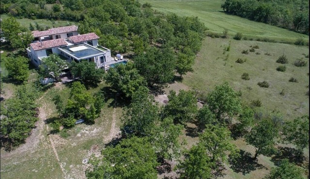 Amazing Villa with show kitchen, Pool & Lake - Cahors