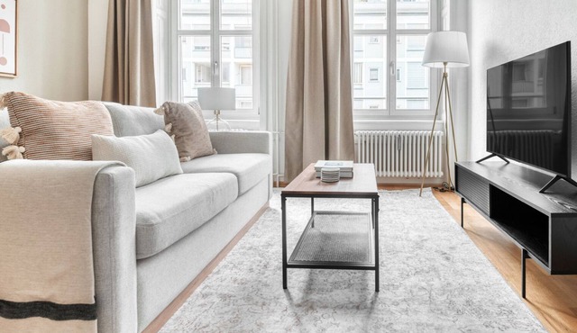 Amazing Vorstädte 2.5 Room w/Storage & W/D, by Blueground