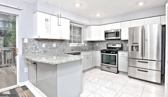 Amazing Washington DC Metro Townhouse