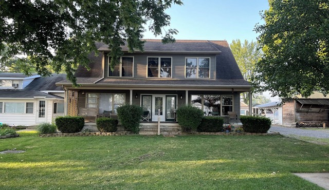 Amazing Waterfront Family Getaway with WiFi - on Orchard Island in Indian Lake