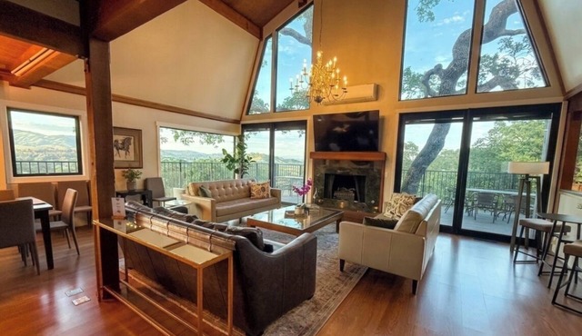 Amazing270°Views! 7BR+Loft, Sleeps 19! 15m to SF, GGB or Napa. Central location!
